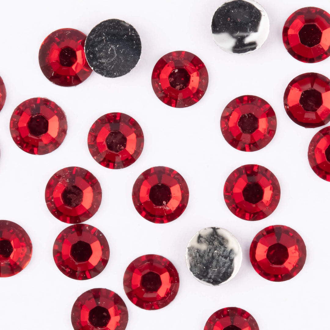 Dark Siam Resin Rhinestones - Worthofbest