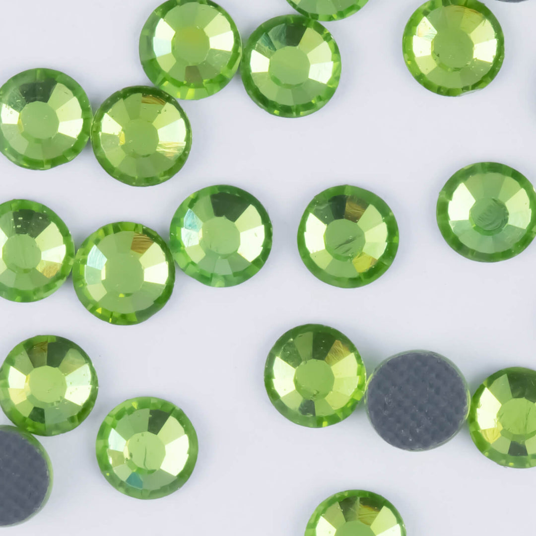 DMC Peridot Hotfix Rhinestones - Worthofbest