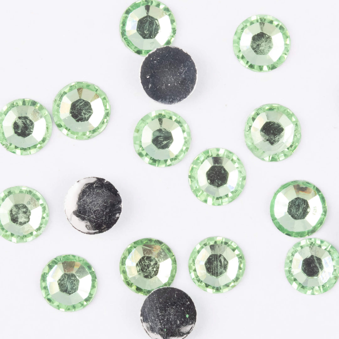 Grass Green Resin Rhinestones - Worthofbest