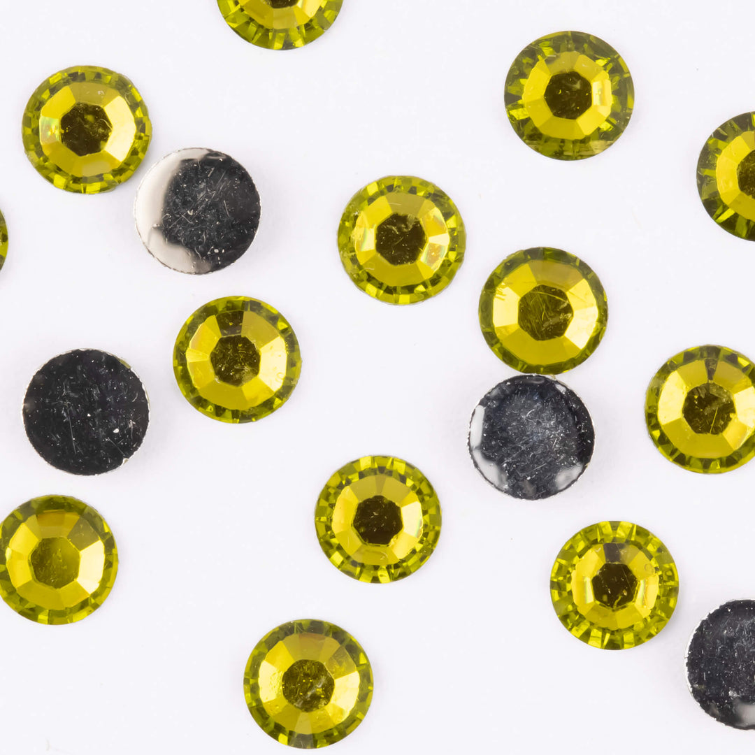Olivine Resin Rhinestones - Worthofbest