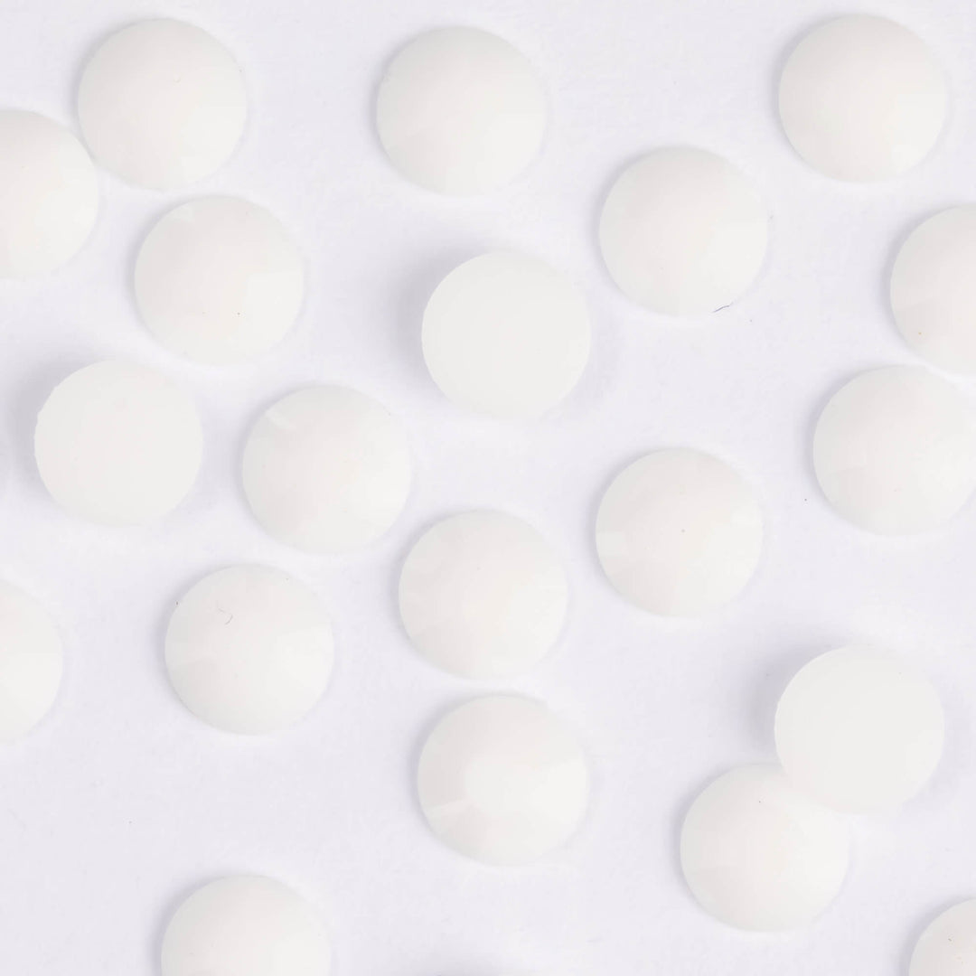 Solid White Resin Rhinestones - Worthofbest